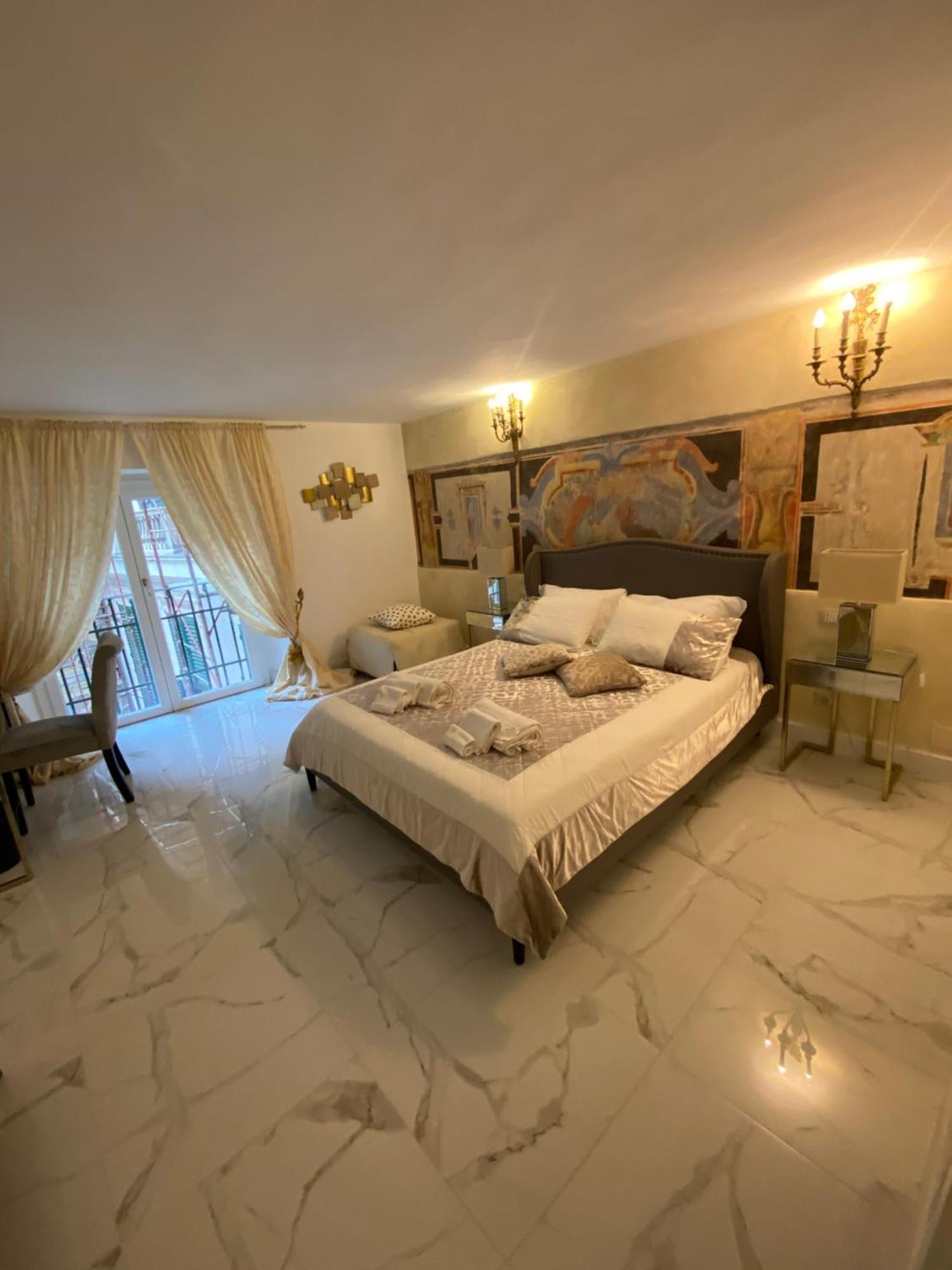 Luxury&charme Historical Center Affittacamere